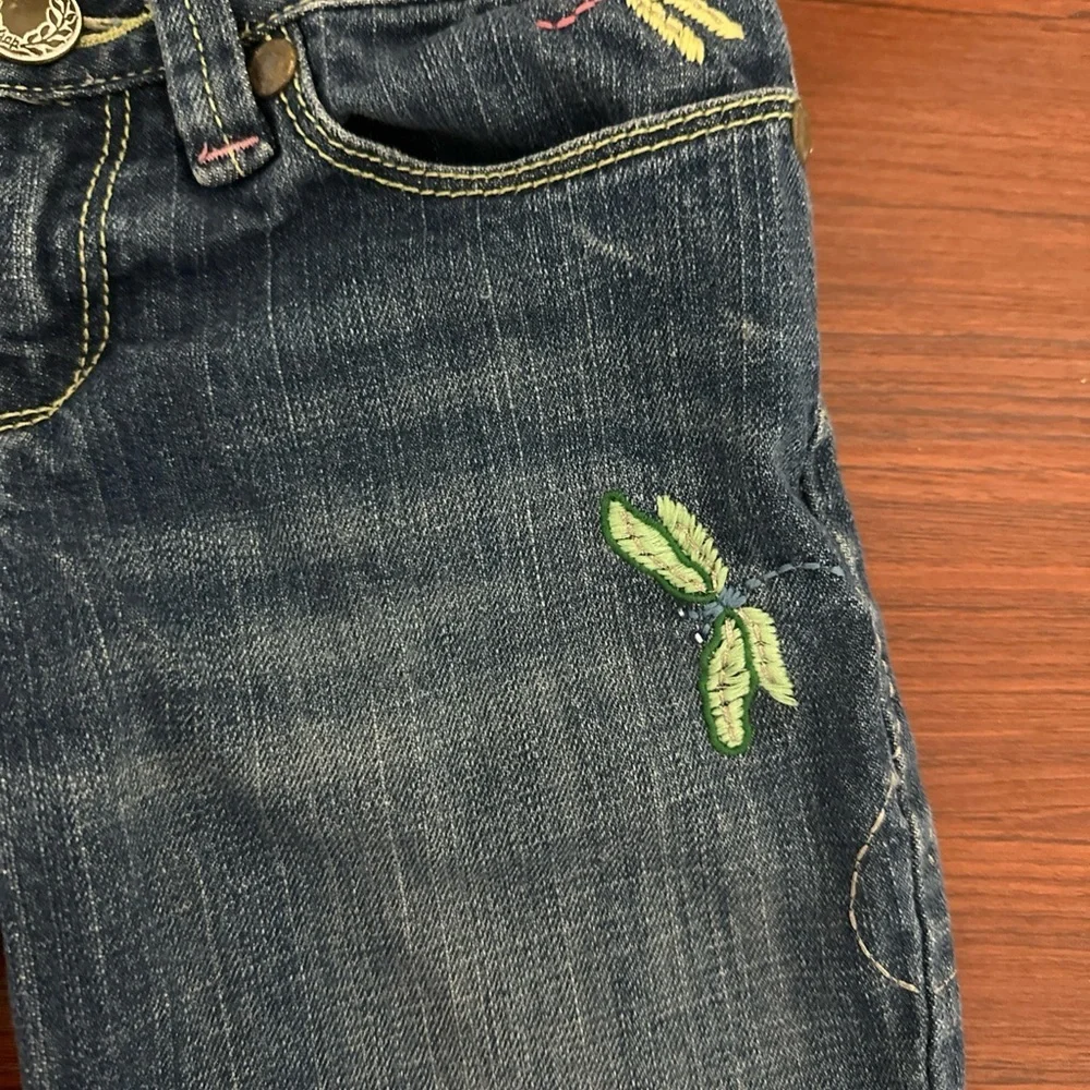 Gap Blue Denim Dragonfly Embroidery Stretch Bermuda Rolled Shorts Size 8 Girls - Picture 2 of 10